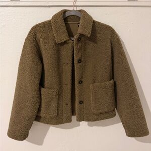 Uniqlo women’s Sherpa Jacket